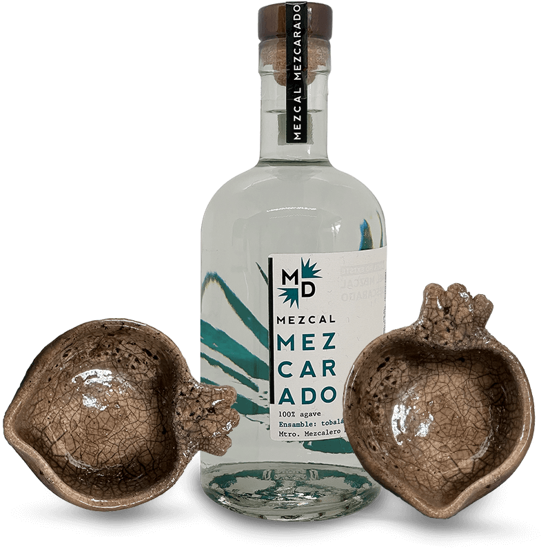 Mezcarado 750ml con corazones